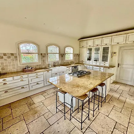 Magnifique Villa De Luxe Avec Piscine * Porto-Vecchio (Corsica)